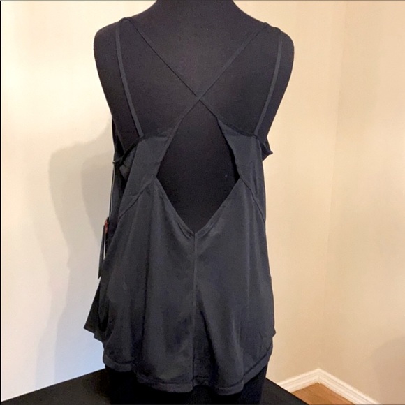 Under Armour Tops - UA 🏃🏻‍♀️Athletic Strappy Tank Top